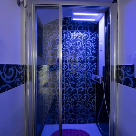 Apartamento La Dimora Del Nonno...nel Cuore Di